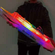 LEAN TOYS Голям круизен кораб със звуци и светлини, 50 см